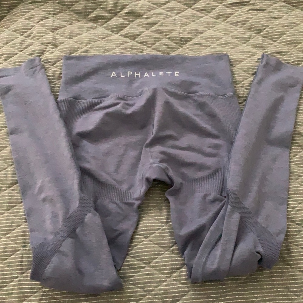 Alphalete Leggings